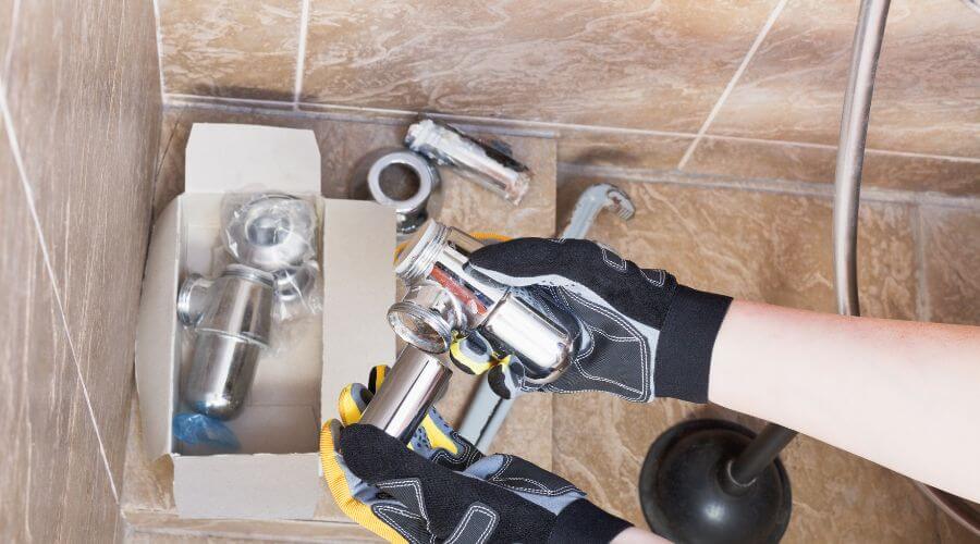 Professional gutter cleaning in Cedar Springs, GA